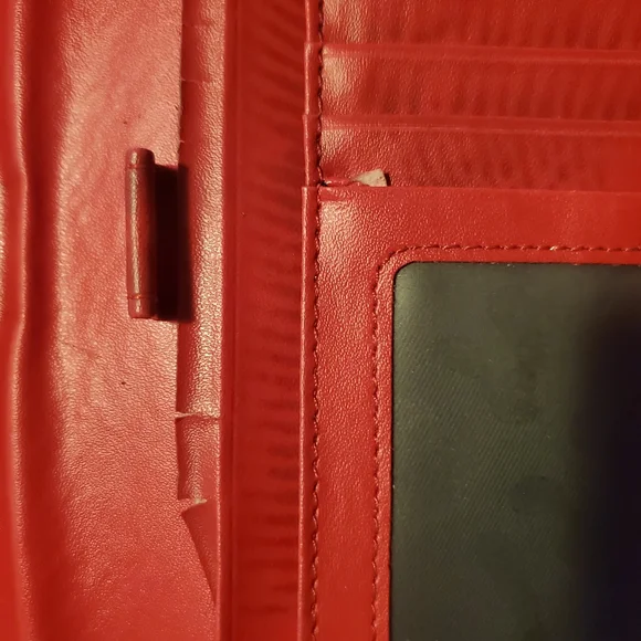 LUX DE VILLE RED SPARKLE WALLET - Picture 15 of 15